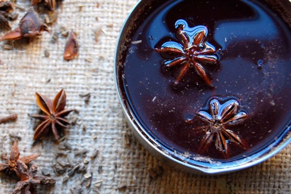 Dominican spiced cider