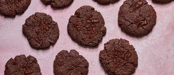 Double chocolate chip vegan cookies