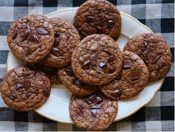 Double chocolate fennel-buckwheat crinkle cookies