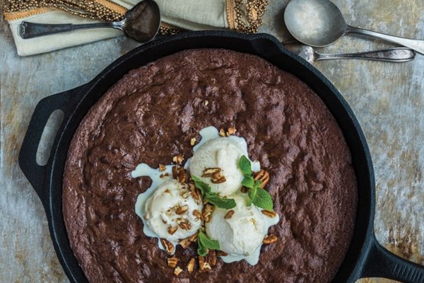 Double-chocolate skillet brownie