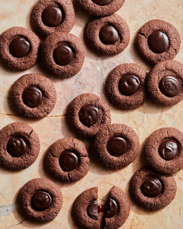 Double chocolate thumbprint cookies with ganache and preserves