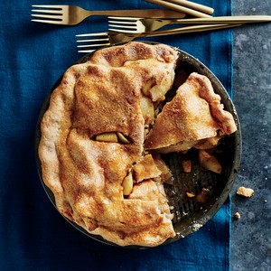 Double-crust apple pie