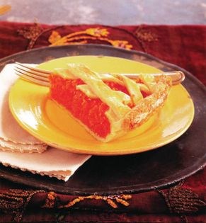Double-crusted carrot and ginger tart (Torta di carote e zenzero)