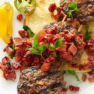 Double tomato relish