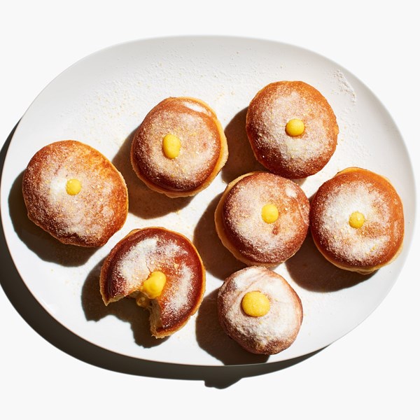 Doughnuts with grapefruit curd and citrus sugar