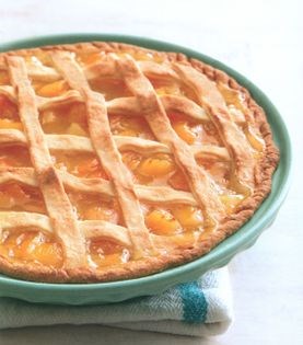 Dried apricot pie
