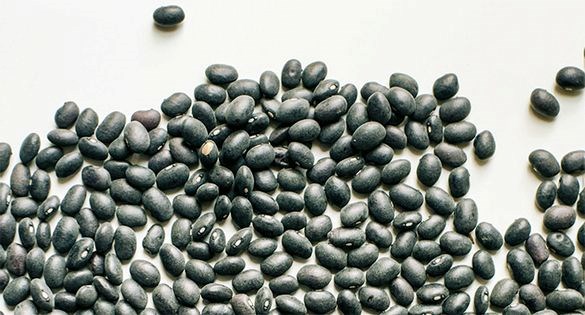 Dried beans and hominy