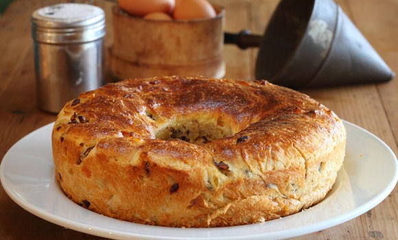 Dried fruit brioche