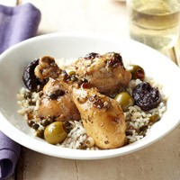 Dried plum and olive chicken