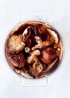 Dried shiitake mushroom dashi stock