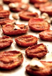 Dried tomatoes (Zachuvani domati)