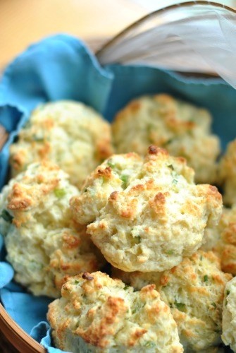 Drop biscuits with cheddar and scallions