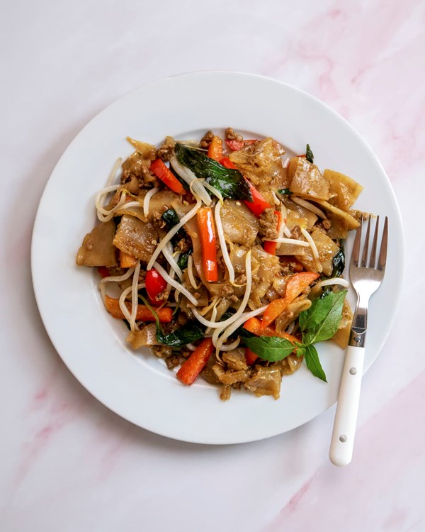 Drunken noodles (Pad kee mao)