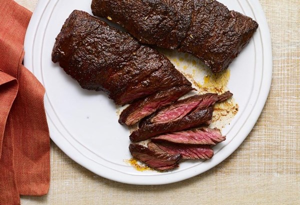 Dry rub skirt steak