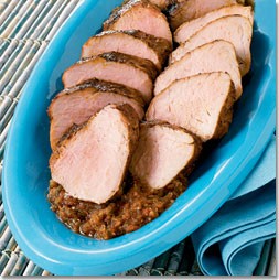 Dry-rubbed pork tenderloin with fire-roasted tomato sauce