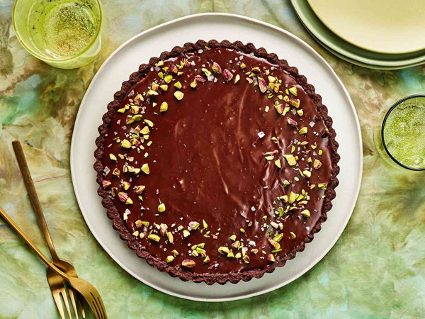 Dubai chocolate tart