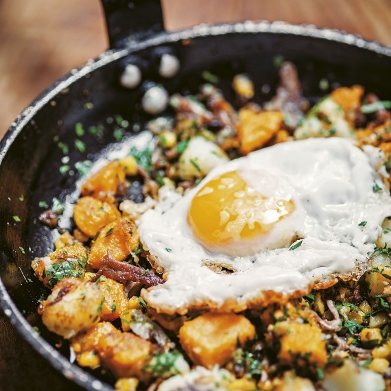 Duck & hominy hash