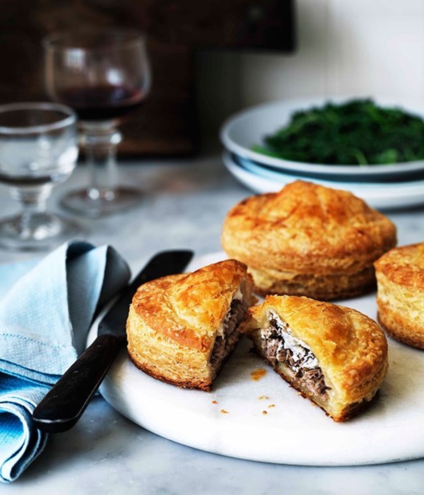 Duck and goat's cheese Pithiviers