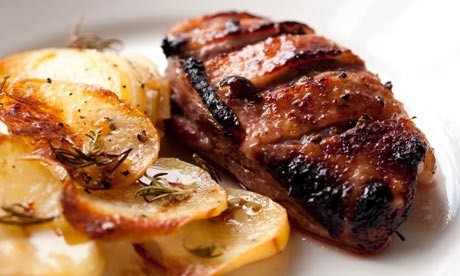 Duck breasts with damson gin