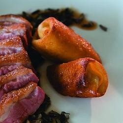 Duck confit blinchiki