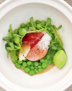 Duck egg/ham/peas