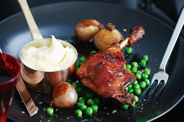 Duck legs braised in Pinot noir