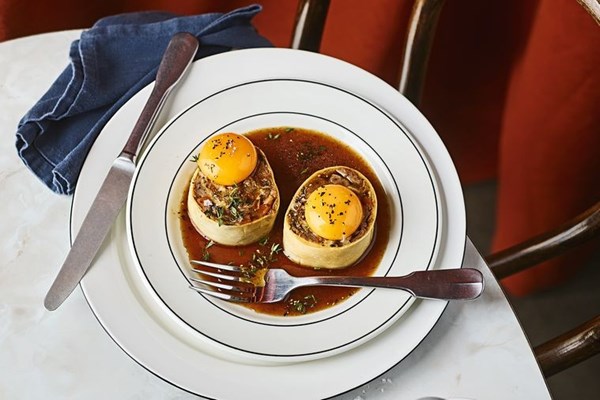 Duck rotolo with rainbow chard and egg yolk