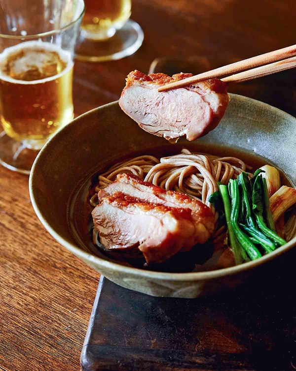 Duck soba [dashi broth, seasoned spinach]