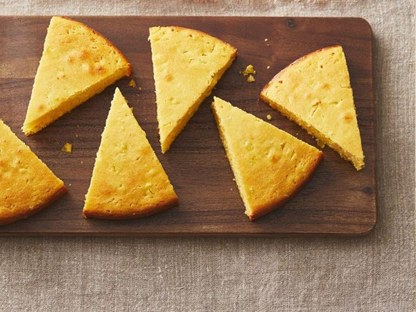 Duff Goldman’s hot pickled pepper cornbread