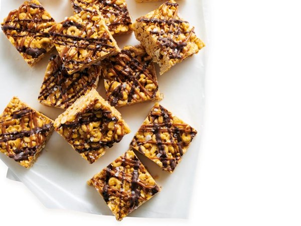 Dulce de leche cereal treats