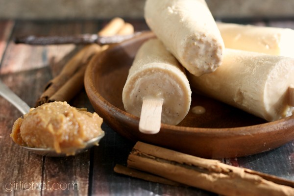 Dulce de leche paletas with cinnamon and vanilla