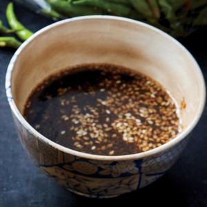 Dumpling dipping sauce