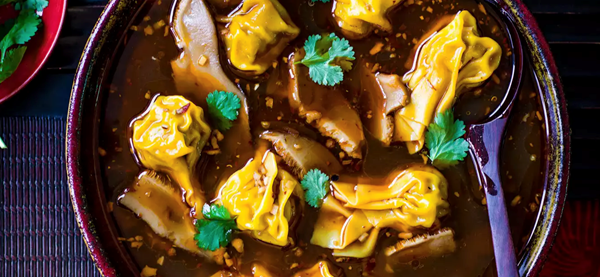 Dumplings in hot and sour broth
