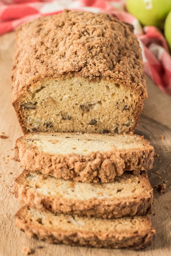 Dutch apple bread