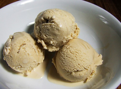 Earl Grey and lemon verbena ice cream