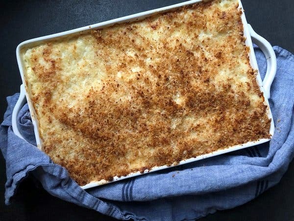 Easiest, crunchiest baked mac and cheese