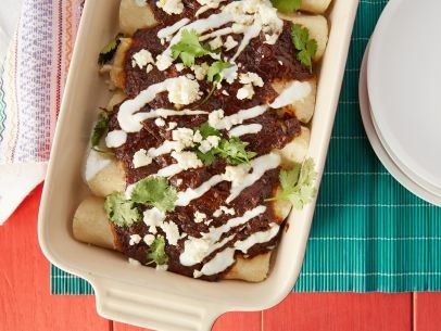 'Easiest ever' chicken mole enchiladas