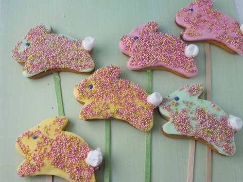 Easter Bunny cookie pops