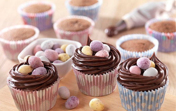 Easter chocolate cupcakes