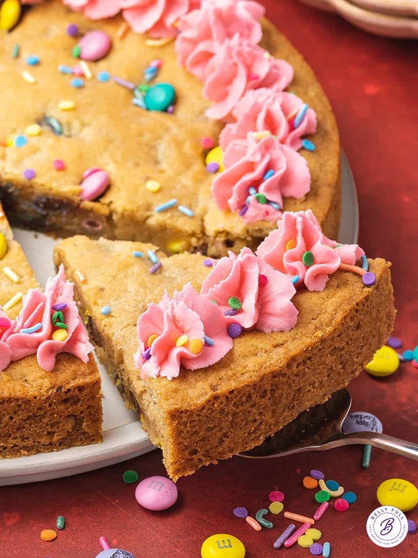 Easter cookie cake