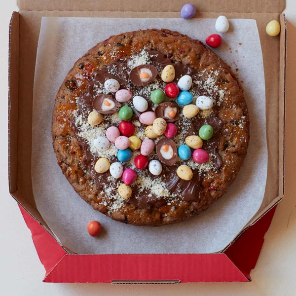 Easter cookie pizza