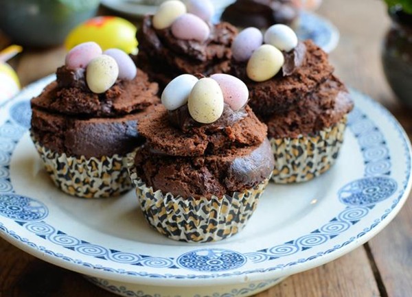 Easter egg muffins