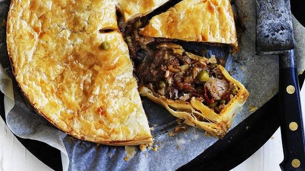 Easter lamb and pea pie
