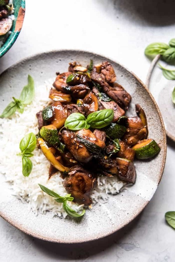 Easy 3 cup chicken with zucchini