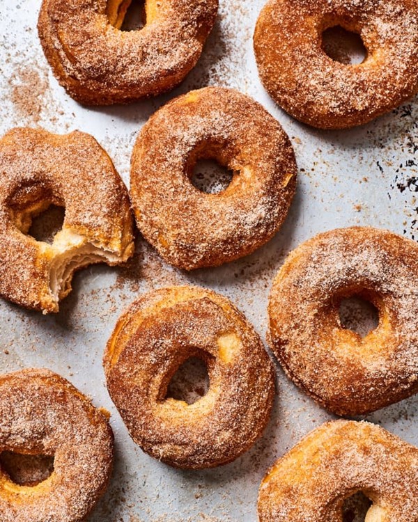 Easy air fryer donuts