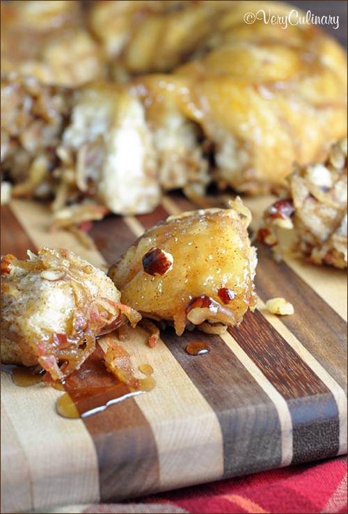 Easy apple-cinnamon pull-apart bread