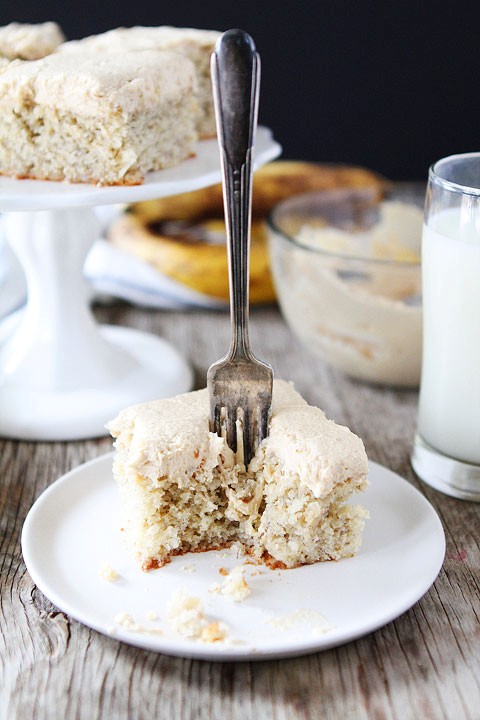 Easy banana cake with peanut butter frosting