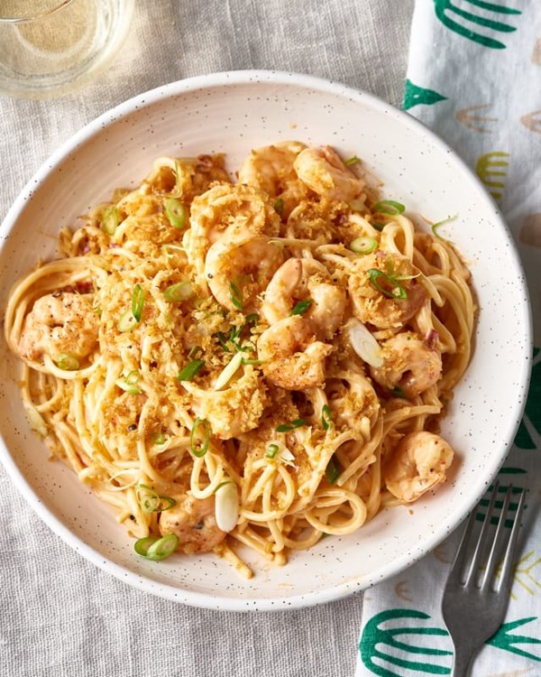 Easy bang bang shrimp pasta