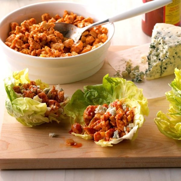 Easy Buffalo chicken lettuce wraps 