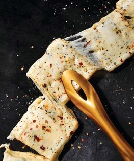 Easy cheesy garlic bread